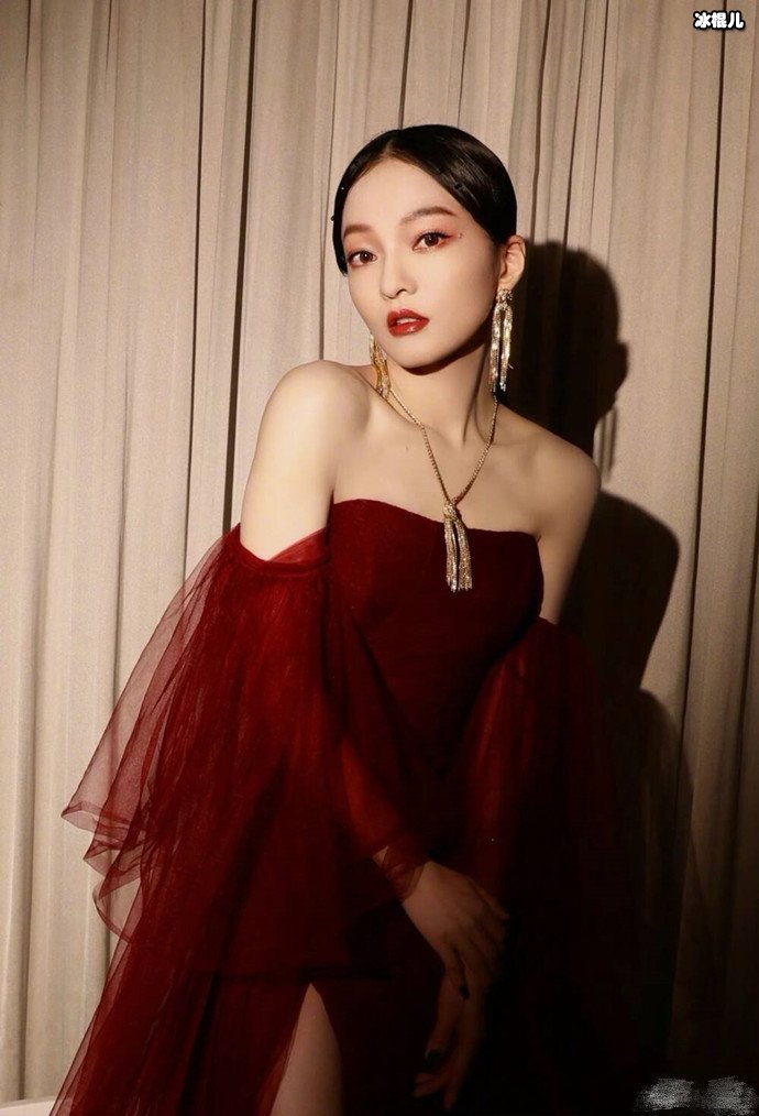 张韶涵再次爆红