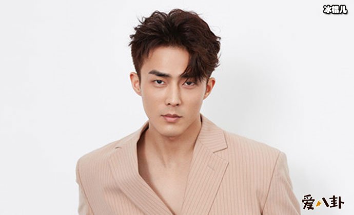 青年演员裴子添