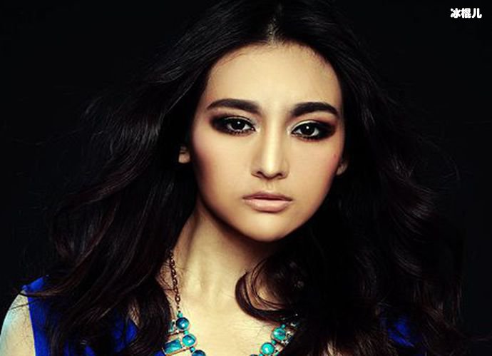 迪丽娜尔的老公照片遭曝光？网传是否是真的