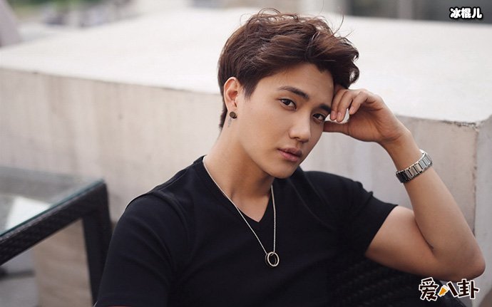 张檬金恩圣公开恋情