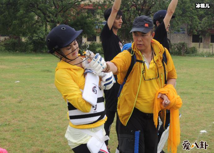 张月亮个人资料简介