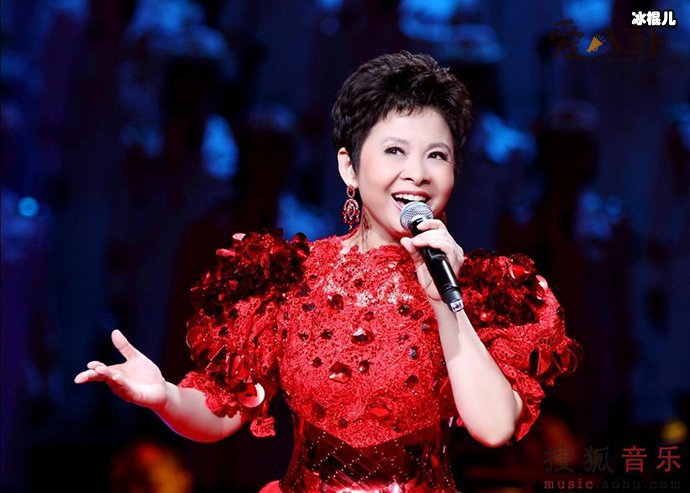 董文华在红楼都陪过谁