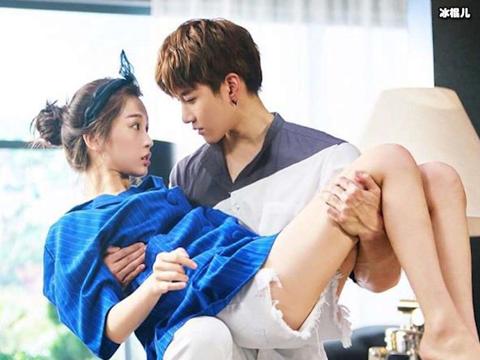 虞书欣搭档蔡徐坤演偶像剧