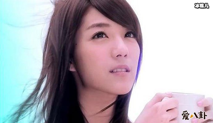 疑似陈柏霖女友陈庭萱