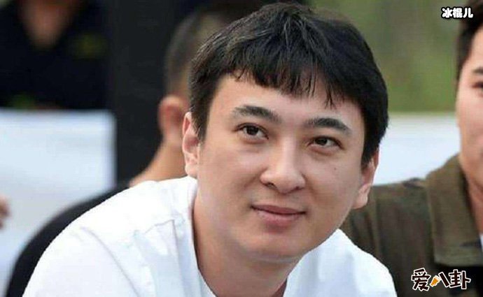 王思聪为何不到场解封老赖头衔