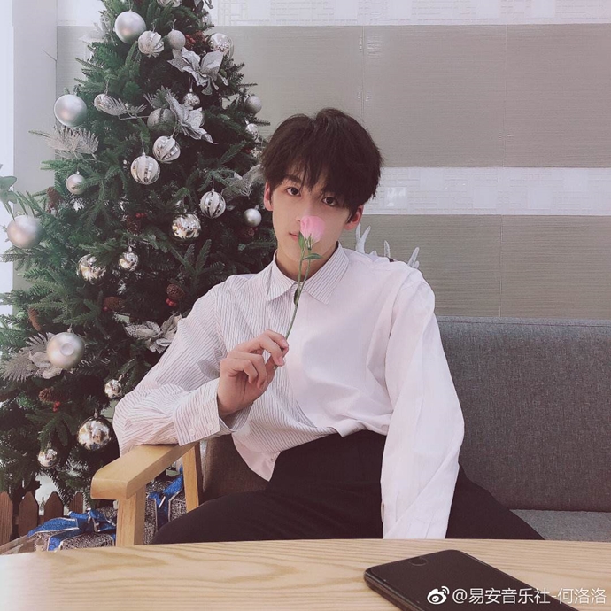 何洛洛参加艺考