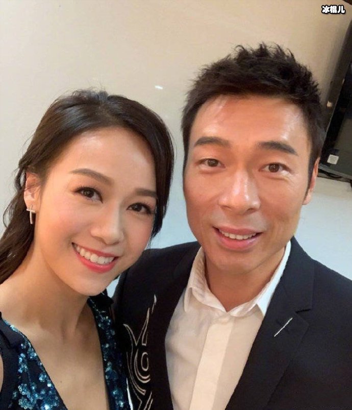 许志安黄心颖合照