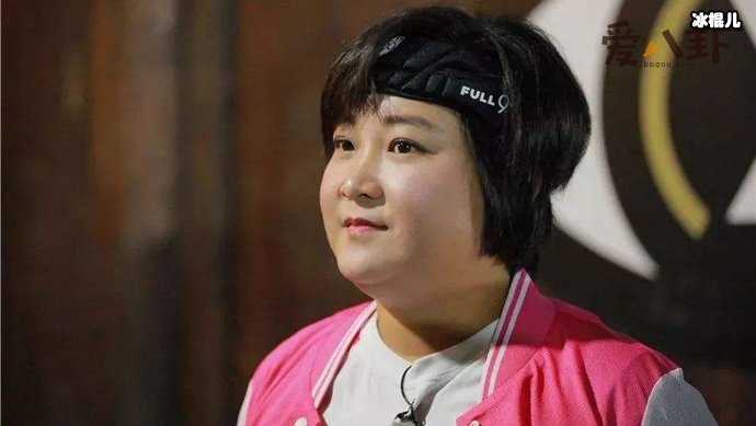 贾玲妈妈什么时候去世的 