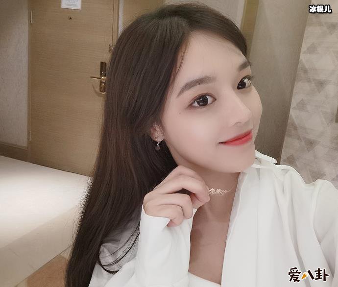 黄霄云怎么变样了