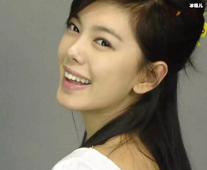 秦羽墨扮演者赵文琪