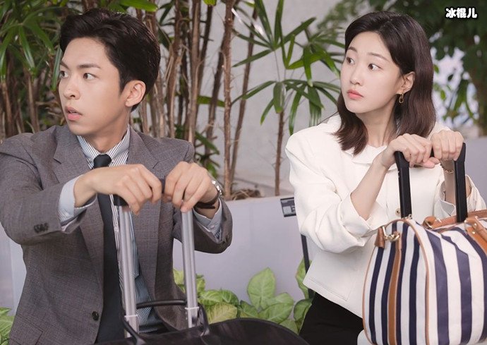 崔秀妍和谁在一起了