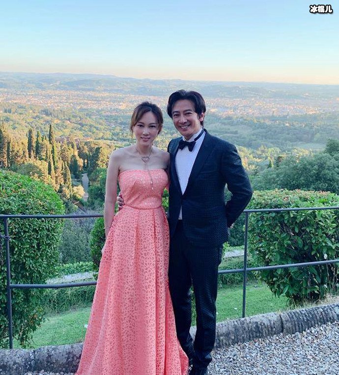 孙耀威和小娇妻陈美诗