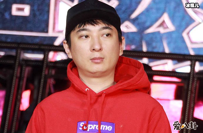 王思聪不戴口罩逛街的原因