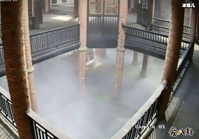 当玩具互喷网友斥家长要严加管教