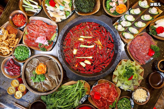 各式各样的火锅已经丰富我们的生活