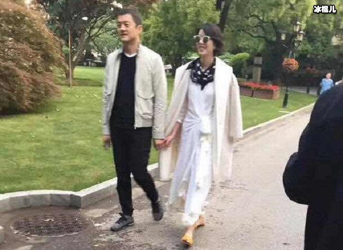 李亚鹏和新女友照片