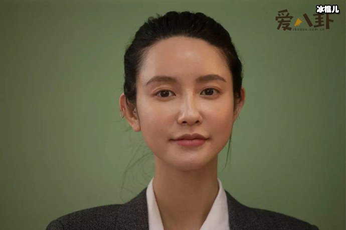 张大奕为何出天价挖李佳琦团队