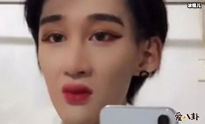 抖音红人贝贝是谁