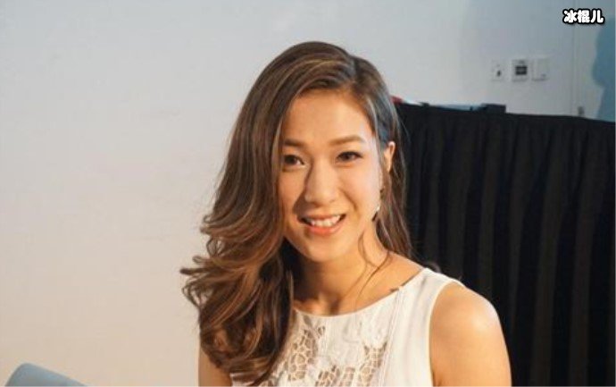 钟嘉欣老公离过婚