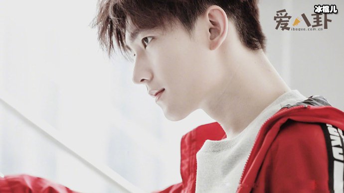 杨洋告别综艺五年之后首次出现