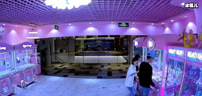 媒体拍到疑似约会的照片