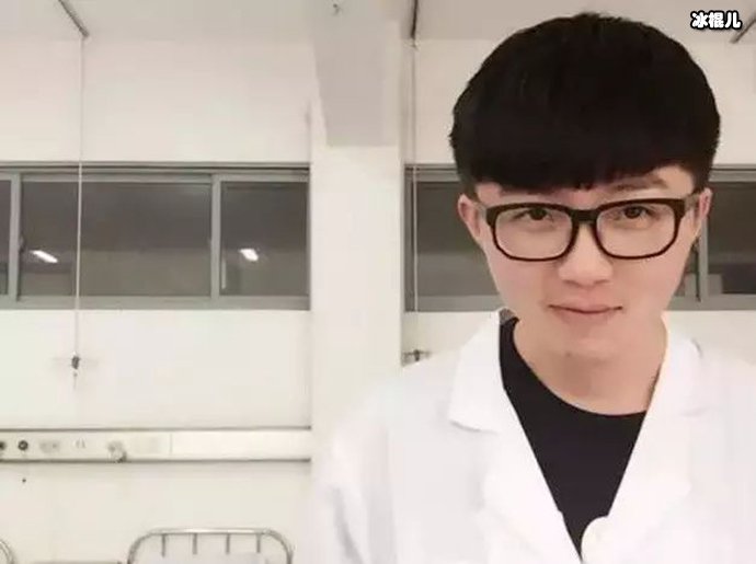 毛不易早期照片