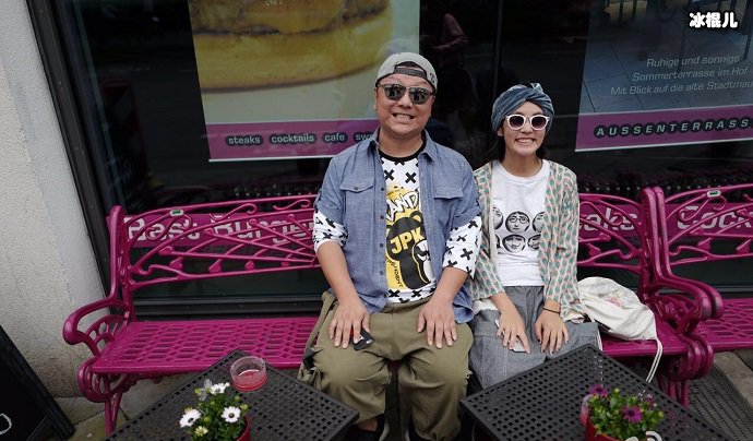 刘天佐和妻子合照