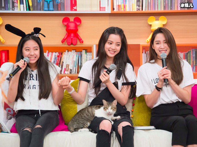 欧阳娜娜三姐妹