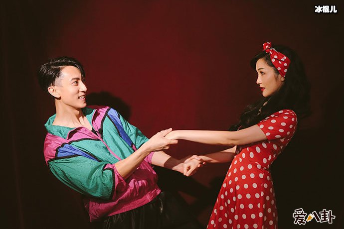 林丽吟单独婚纱照是怎么回事