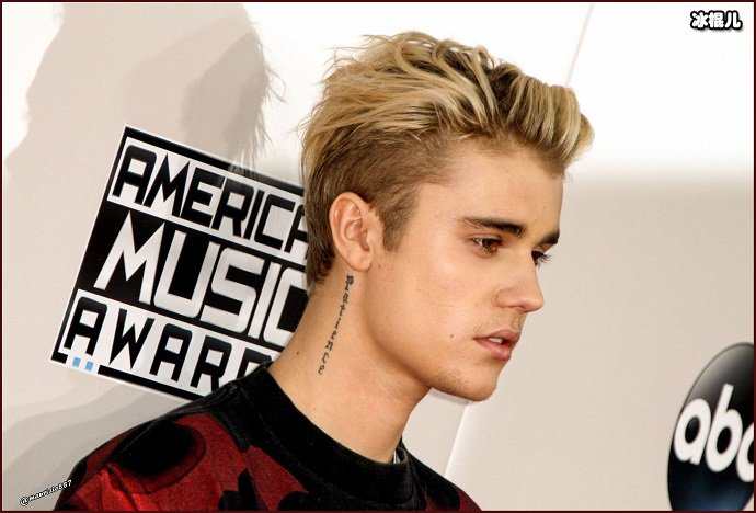 比伯早前就暂停了自己的音乐事业