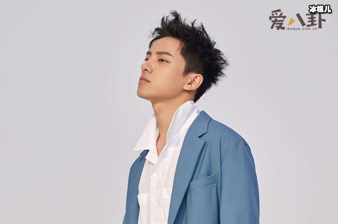 吴俊余并不是gay