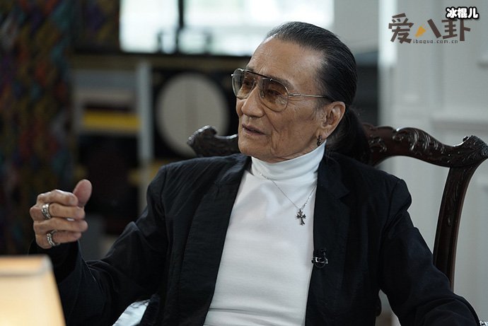 谢贤回应谢霆锋退出加拿大国籍