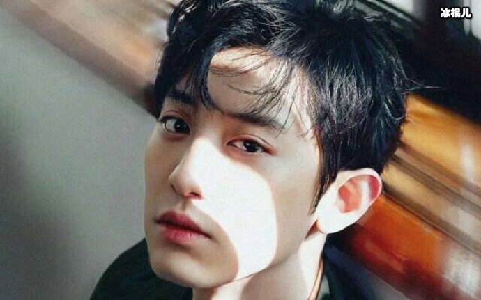 朴灿烈joy回应恋情 传闻是假的