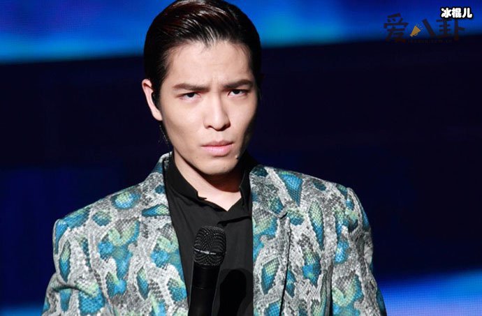 雨神萧敬腾照片