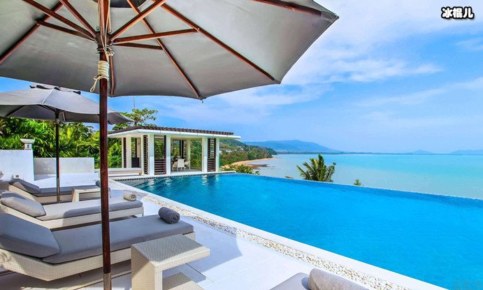 阿尔加罗沃泳池