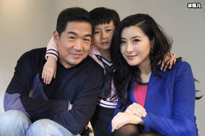 王雅捷老公 自曝情史恩爱非常