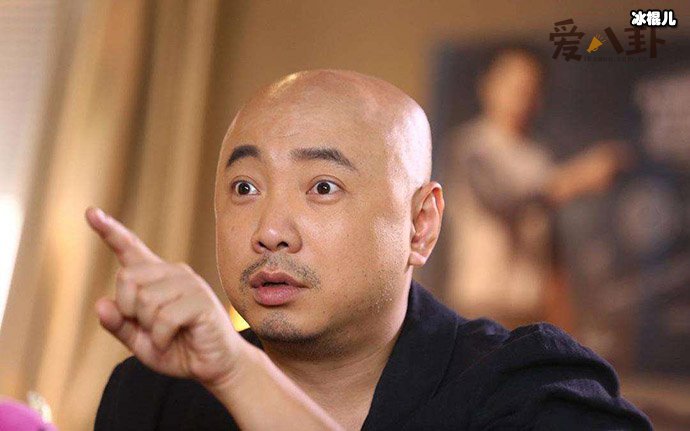 徐峥晒照回应肚子大