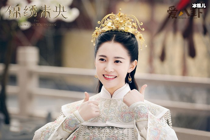 唐嫣是怎么签下陈钰琪的