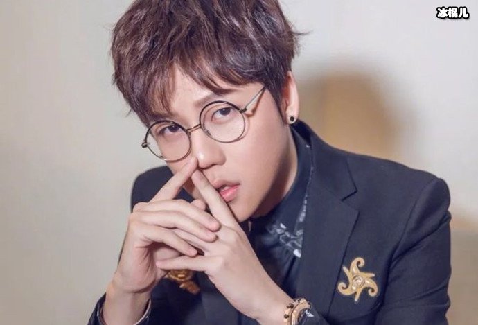 歌手刘维暂别娱乐圈