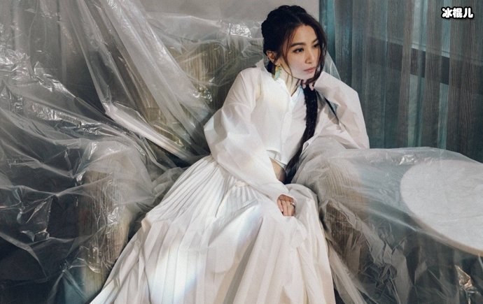 田馥甄简洁造型