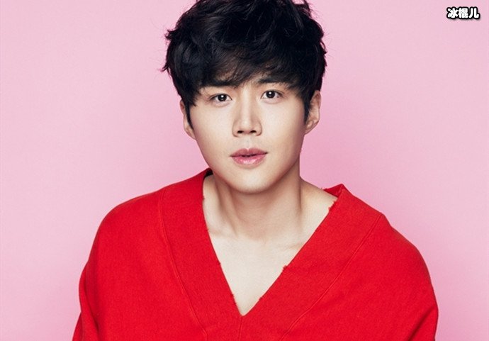 金宣虎被前女友曝光丑闻