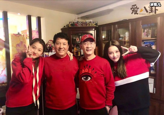 关少曾六小龄童是什么关系