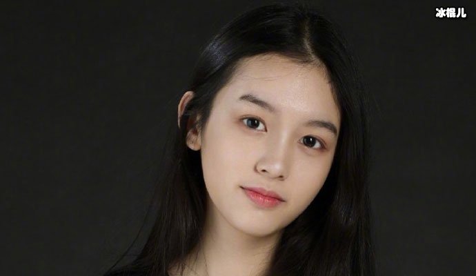 周也个人资料起底