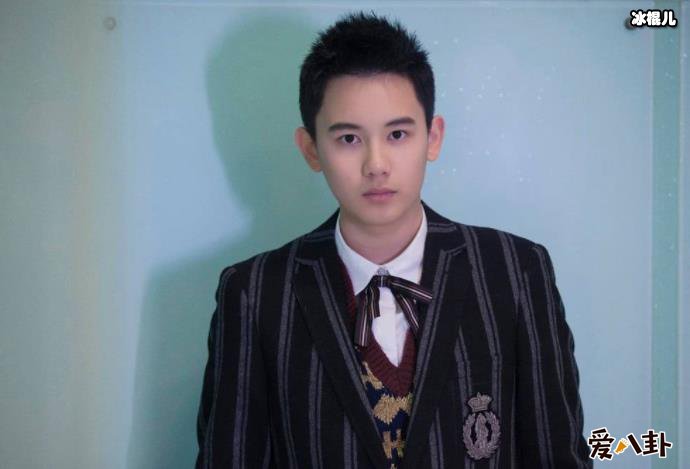 胡先煦分手了吗