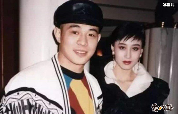 李建杰与现任妻子利智