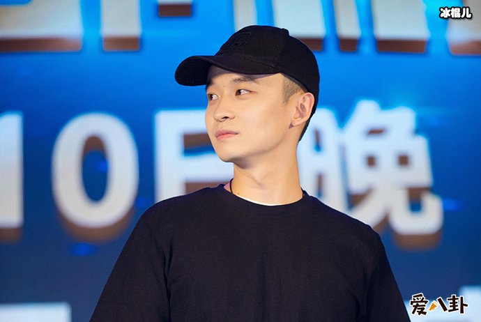 董子健粉丝回复笑死人