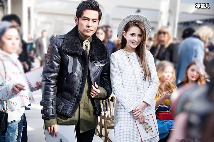 在一起九年依旧是热恋