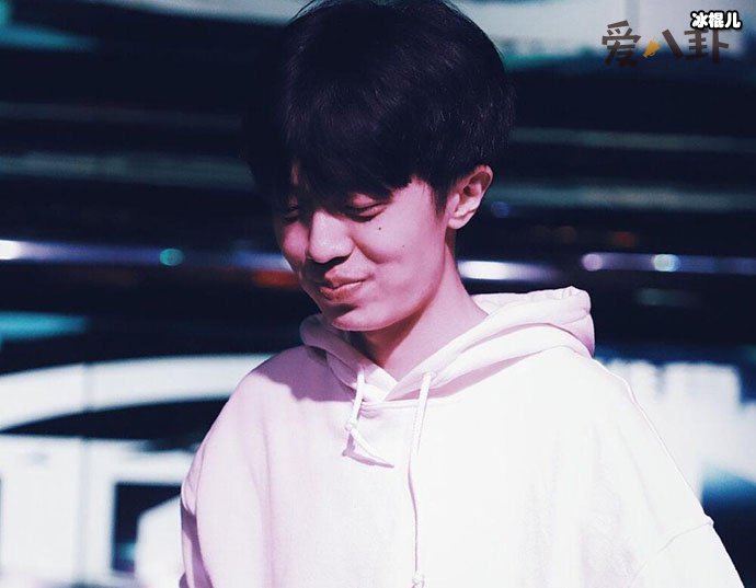 姜云升阿达娃什么关系