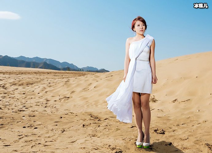 丁当拍MV时不慎得急性结膜炎