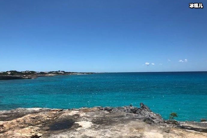 李咏女儿晒度假